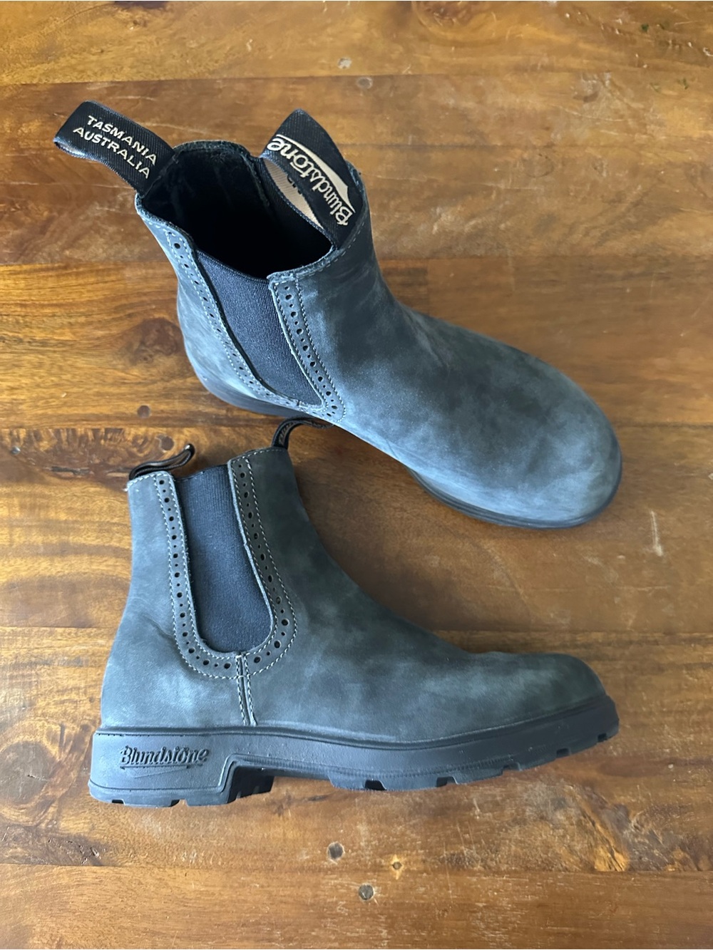 Blundstone Rustic Chelsea Boot - Charcoal Gray Leather Pull on size UK 4 US 7